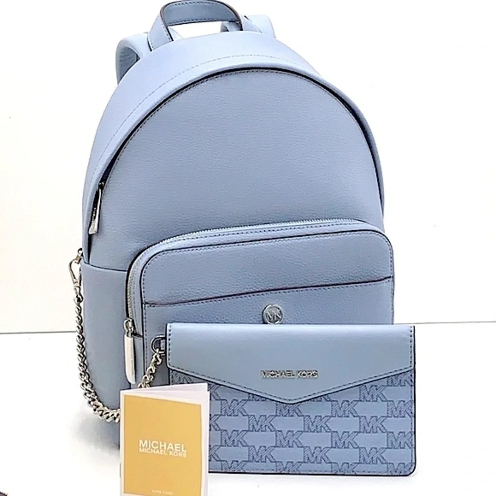 MICHAEL KORS DENIM COLOR  Maisie Medium Pebbled Leather 2-in-1 Backpack